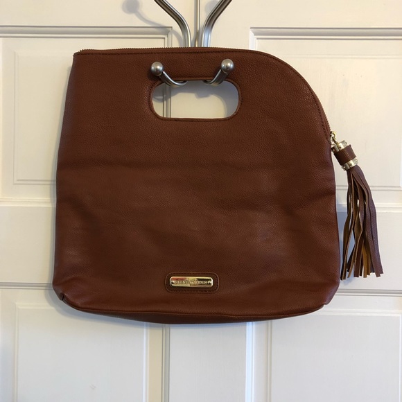 Steve Madden Handbags - Steve Madden clutch